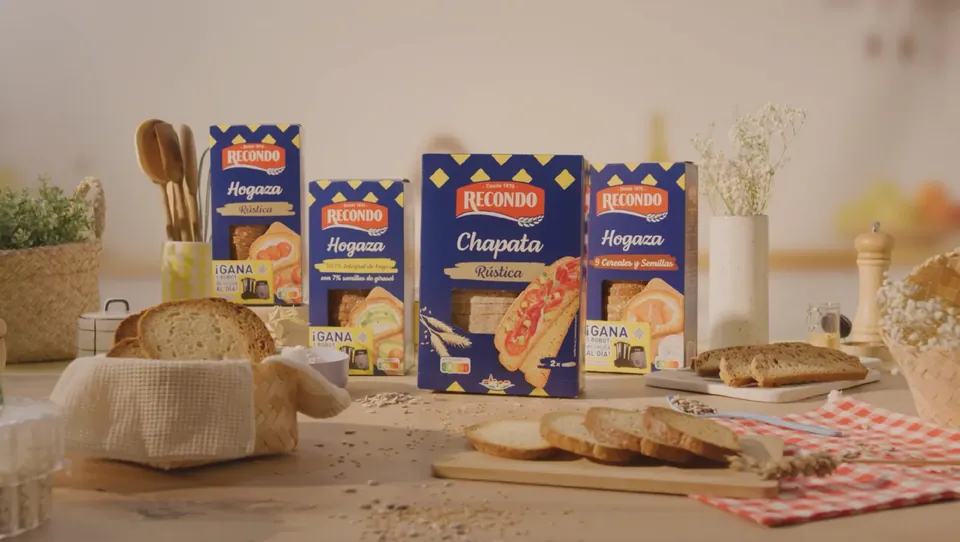 Bodegón con rosquilletas Recondo sobre una mesa clara.